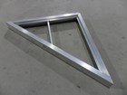 Classic Thruflow Triangle Frame (R)